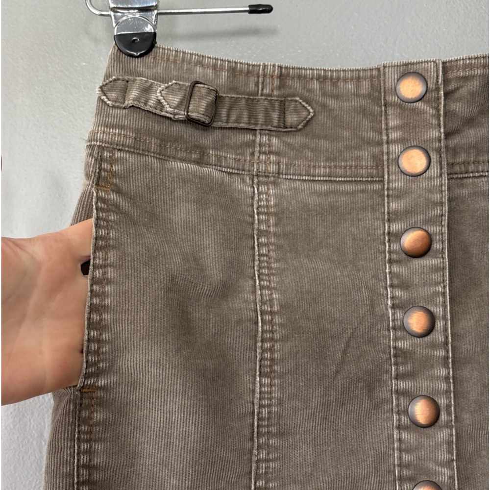 Gap Y2K Corduroy Skirt Size 2 Gray Snap Front Mini Short Straight Boho Academia - Picture 3 of 9